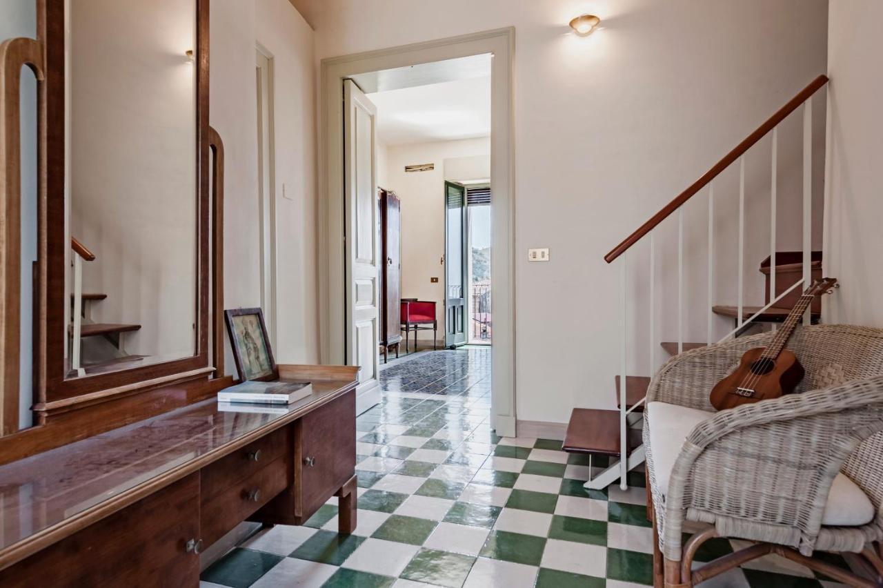Gli Iris Apartments By Wonderful Italy لينغواغلوسا المظهر الخارجي الصورة